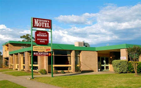 Midtown Motor Inn - Tourism Noosa 0