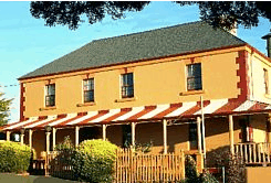 Meredith House - Tourism Noosa