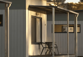 Swansea Beach Chalets - Tourism Noosa 3