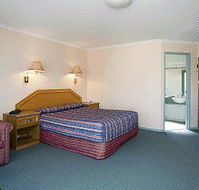 Thunderbird Motel - Tourism Noosa