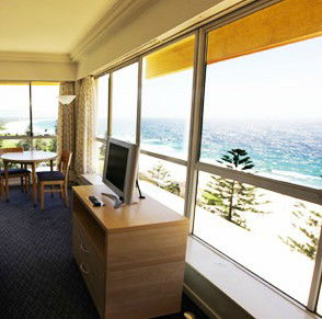Novotel Wollongong Northbeach Hotel - Tourism Noosa 3