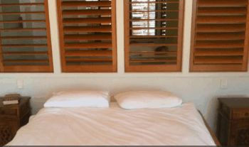 Seal Rocks House - Tourism Noosa 2