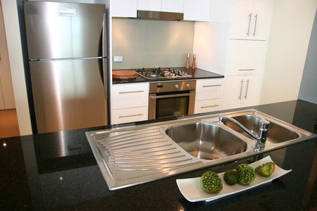 Proximity Waterfront Apartments - Tourism Noosa 5