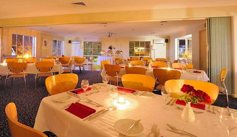 Country Comfort Tumut Valley Motel - Tourism Noosa 5