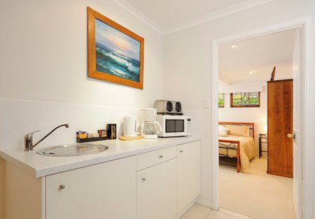 Harbourside B&B - Tourism Noosa 4