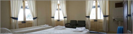 Roches Family Hotel - Tourism Noosa 0