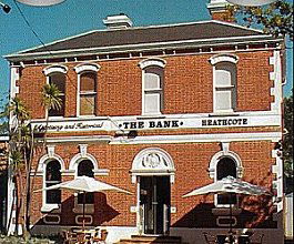 The Bank Heathcote - Tourism Noosa 0