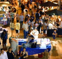 Surfers Paradise Beachfront Markets