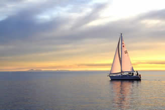 Victorian Yacht Charters - Tourism Noosa 1