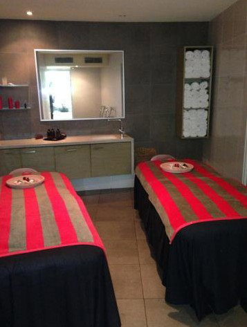 Q1 Spa - Gold Coast - Tourism Noosa 5