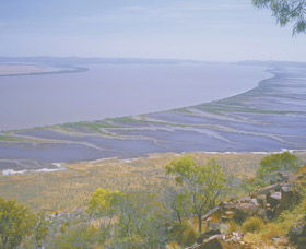 Five Rivers Lookout - Tourism Noosa 0