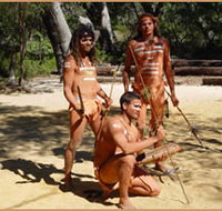 Wardan Aboriginal Centre - Tourism Noosa