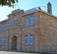 Memorial Hall - Tourism Noosa