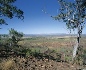 Three Mile Valley - Tourism Noosa 0