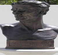 Adam Lindsay Gordon Bronze Bust - Tourism Noosa