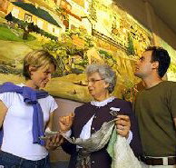 Yarns Artwork In Silk - Tourism Noosa