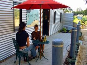 Simpson Rices Creek - Tourism Noosa 0