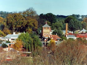 Oakbank Heritage Walk - Tourism Noosa 0
