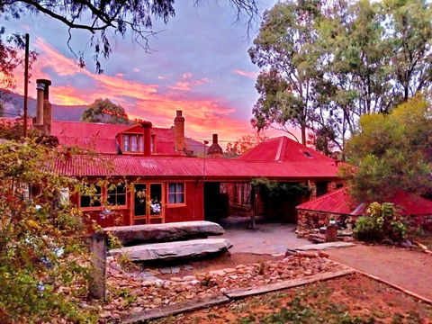 Bluey Blundstones Heritage Accommodation - Tourism Noosa 1