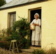 Grannie Rhodes' Cottage - Turn The Key Of Time - Tourism Noosa