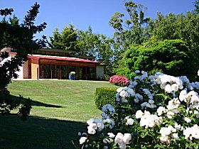 Villarett Gardens - Tourism Noosa 0