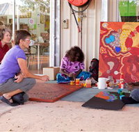 Ngurratjuta Iltja Ntjarra Many Hands Art Centre - Tourism Noosa