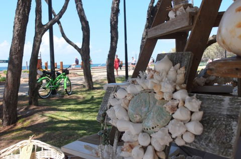 Coolangatta Beachfront Markets - Tourism Noosa 3