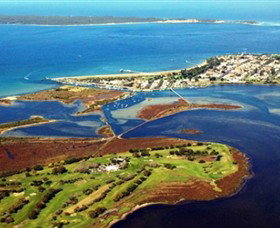 Queenscliff Golf Club - Tourism Noosa 0