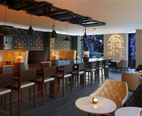 Conservatory Bar - Tourism Noosa 0