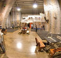 Hangdog Climbing Gym - Tourism Noosa