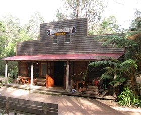 The Original Gold Rush Colony - Tourism Noosa 0