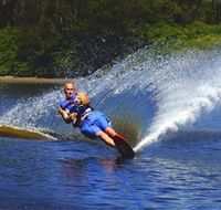 WOW Walking On Water - Tourism Noosa