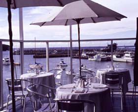 Harbourside Restaurant - Tourism Noosa 0