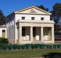 Berry Courthouse - Tourism Noosa