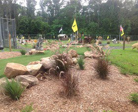 The Cove Miniature Golf Course - Tourism Noosa 0