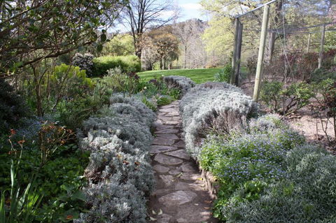 Markdale - Edna Walling Garden - Tourism Noosa 1