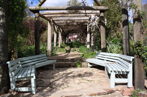 Markdale - Edna Walling Garden - Tourism Noosa 2