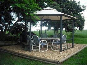 Vintners Secret Vineyard, Cellar Door And Cafe - Tourism Noosa 1