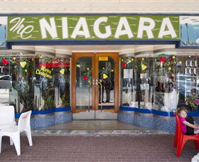 Niagra Cafe - Tourism Noosa 0
