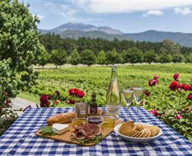 Feathertop Winery - Tourism Noosa 1