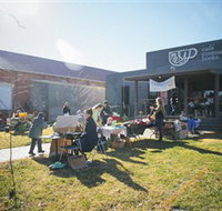 Nest Cinema Cafe Books - Tourism Noosa