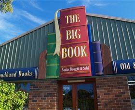 Big Book - Tourism Noosa 0