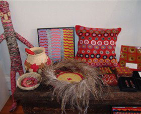 Tali Gallery - Tourism Noosa 2