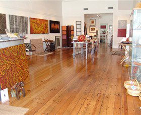 Tali Gallery - Tourism Noosa 4