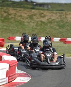 Luddenham Raceway - Tourism Noosa 3