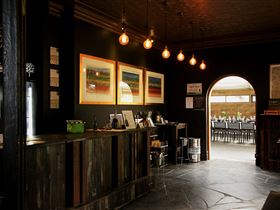 Maximilian's Restaurant And Sidewood Estate Cellar Door - Tourism Noosa 1