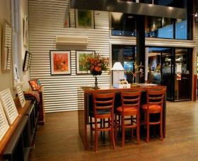 Artback Australia Gallery And Cafe - Tourism Noosa 1