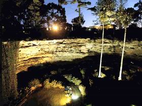 Umpherston Sinkhole - Tourism Noosa 1