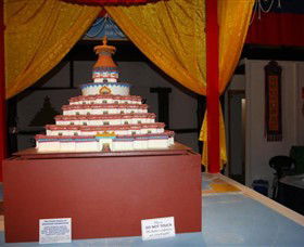 The Great Stupa Of Universal Compassion - Tourism Noosa 5