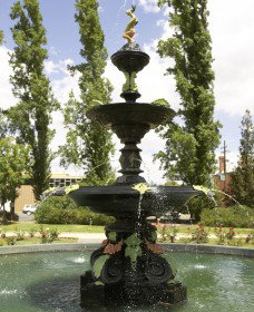 Victory Memorial Gardens - Tourism Noosa 1